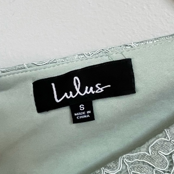 Lulu’s Lace Dress - Picture 8 of 10